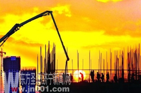 项目建设如火如荼热火朝天 120527120149469.jpg