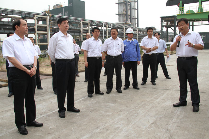 金乡县省委书记省人大常委会主任姜异康来我县视察