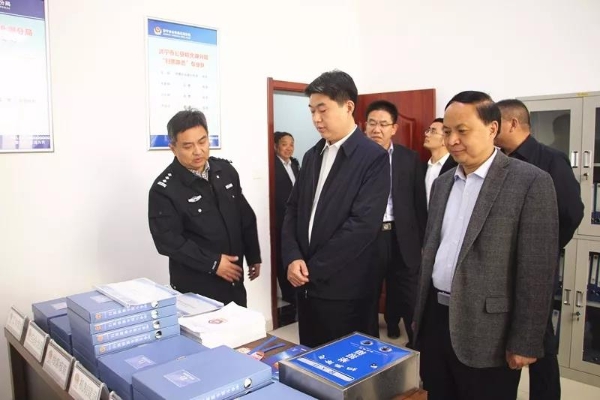 太白湖新区市委常委政法委书记张辉一行来我区调研